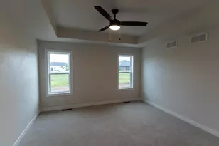 W5890 Edgewood Dr, Menasha, WI 54952 - Photo 19