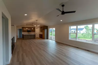 W5890 Edgewood Drive, Menasha, WI 54952 - Photo 31