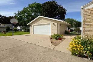 833 N Buchanan St, Green Bay, WI 54303 - Photo 31