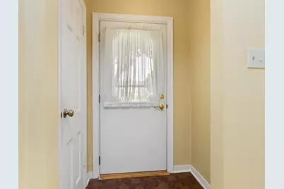 833 N Buchanan Street, Green Bay, WI 54303 - Photo 5