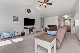 W6115 Sherwood Point Dr, Greenville, WI 54942 - Photo 25
