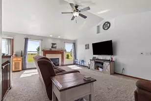 W6115 Sherwood Point Dr, Greenville, WI 54942 - Photo 23