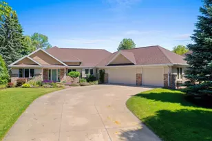 1900 E Orchard Blossom Dr, Appleton, WI 54915 - Photo 59