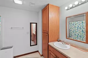 1900 E Orchard Blossom Dr, Appleton, WI 54915 - Photo 33