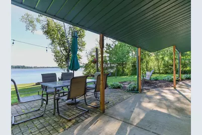 E5622 Waukaunaka Street, Weyauwega, WI 54983 - Photo 5