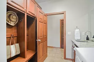 1521 Royal Crown Ct, Green Bay, WI 54313 - Photo 33