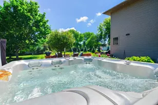 1521 Royal Crown Ct, Green Bay, WI 54313 - Photo 75