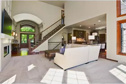 1521 Royal Crown Court, Green Bay, WI 54313 - Photo 17
