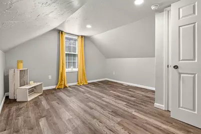 831 S Baird Street, Green Bay, WI 54301 - Photo 25