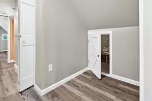 831 S Baird St, Green Bay, WI 54301 - Photo 27