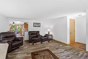 1530 Glen Rd, Green Bay, WI 54313 - Photo 5