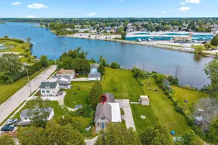 1411 School St, Two Rivers, WI 54241 - Photo 39