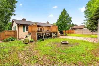 121 Alexander Drive, Neenah, WI 54956 - Photo 31