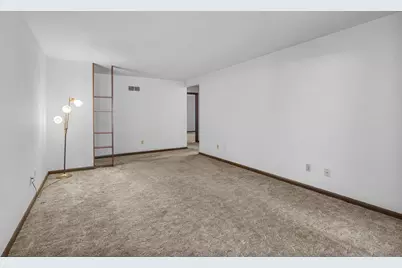 121 Hudson Street, Green Bay, WI 54303 - Photo 9