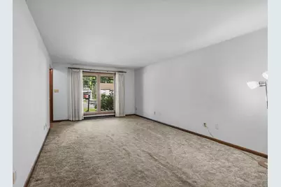 121 Hudson Street, Green Bay, WI 54303 - Photo 11