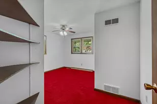 121 Hudson St, Green Bay, WI 54303 - Photo 13