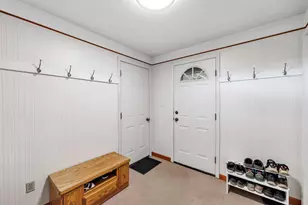 2400 S Ridge Rd, Green Bay, WI 54304 - Photo 23