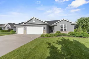 N2334 Heavenly Dr, Greenville, WI 54942 - Photo 3