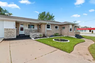 145 Co Rd B, Coleman, WI 54112 - Photo 3