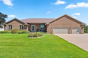 2562 Rebecca Ann Dr, New Franken, WI 54229 - Photo 49