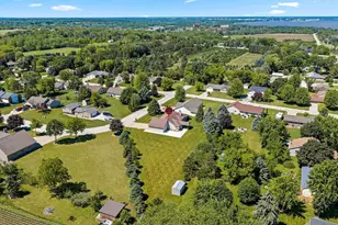 2562 Rebecca Ann Dr, New Franken, WI 54229 - Photo 41