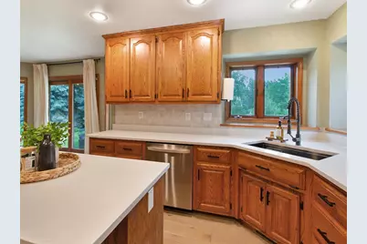 2562 Rebecca Ann Drive, New Franken, WI 54229 - Photo 5