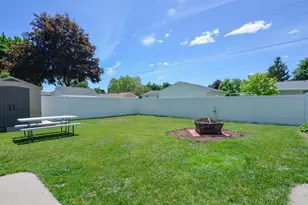 614 Karl St, Green Bay, WI 54301 - Photo 21
