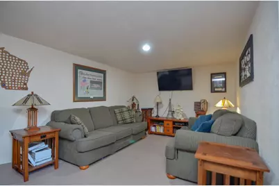 614 Karl Street, Green Bay, WI 54301 - Photo 19