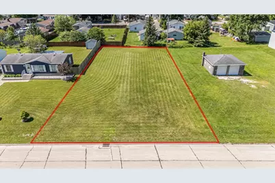 1340 Perrot Street, Green Bay, WI 54302 - Photo 1