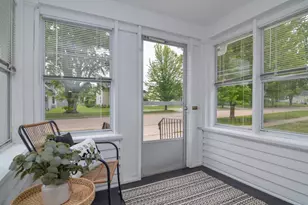 423 W 7th St, Kaukauna, WI 54130 - Photo 11