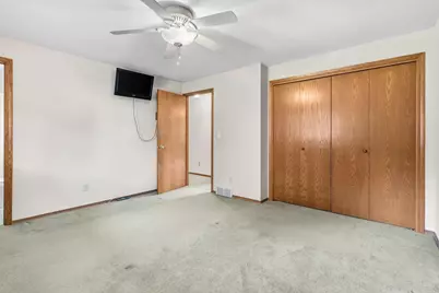 2615 W Sunnyview Circle, Appleton, WI 54914 - Photo 25