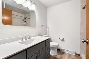 2615 W Sunnyview Cir, Appleton, WI 54914 - Photo 23