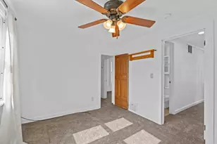 1406 Walnut St, Oshkosh, WI 54901 - Photo 25