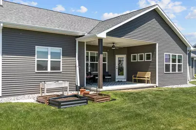 2157 Fox Point Circle, De Pere, WI 54115 - Photo 9