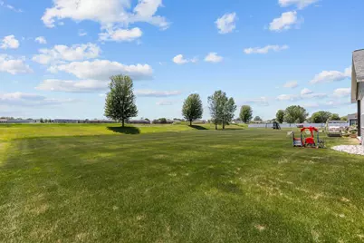 2157 Fox Point Circle, De Pere, WI 54115 - Photo 13