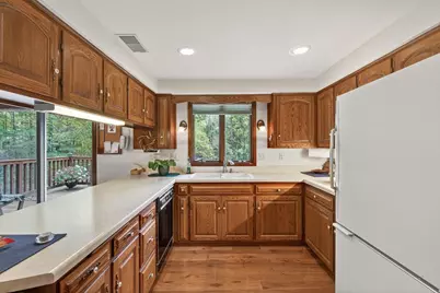 872 Winding Trail, Oneida, WI 54155 - Photo 13