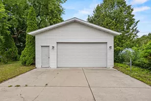 928 N 6th Ave, Sturgeon Bay, WI 54235 - Photo 19