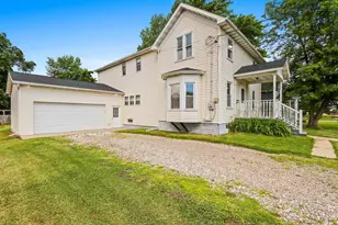 210 River St, Neenah, WI 54956 - Photo 47