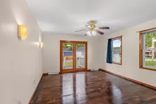 210 River St, Neenah, WI 54956 - Photo 15