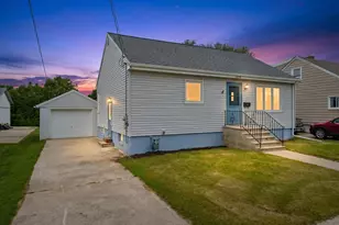 1014 24th St, Two Rivers, WI 54241 - Photo 29