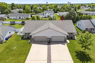 1329 S Franco Ct, De Pere, WI 54115 - Photo 51