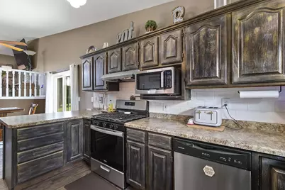 1329 S Franco Court #2, De Pere, WI 54115 - Photo 11