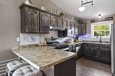 1329 S Franco Court #2, De Pere, WI 54115 - Photo 9
