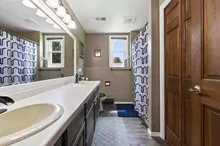 1329 S Franco Ct, De Pere, WI 54115 - Photo 27