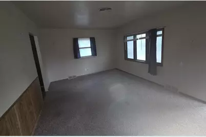 1735 11th Avenue, Green Bay, WI 54304 - Photo 9