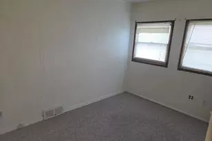 1735 11th Ave, Green Bay, WI 54304 - Photo 11