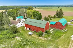 N8938 Wolf River Dr, Algoma, WI 54201 - Photo 25