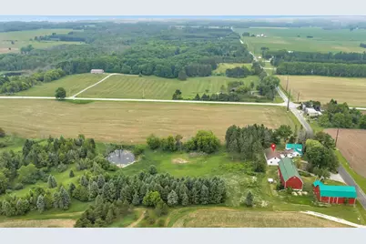 N8938 Wolf River Drive, Algoma, WI 54201 - Photo 33
