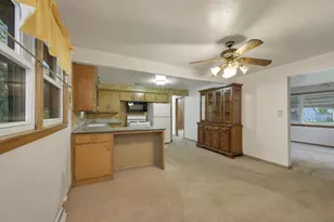 962 Coppens Rd, Green Bay, WI 54303 - Photo 9