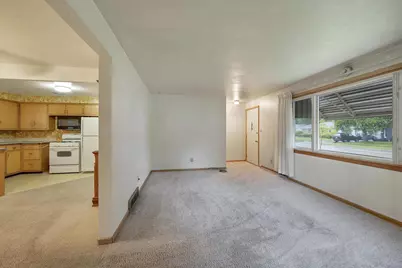 962 Coppens Road, Green Bay, WI 54303 - Photo 15